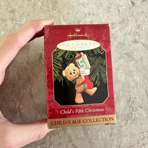 Vintage Hallmark Keepsake Childs 5th Christmas Ornament Teddy Bear 1999 NIB